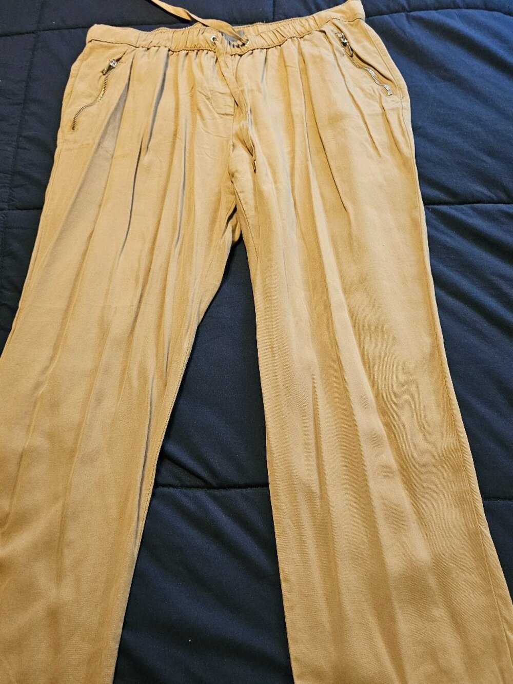 Beige tencel pants Suzy Shier Sz L, elastic waist